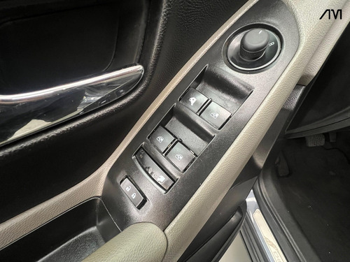 Chevrolet Tracker 1.8 MPFI LTZ 4X2 16V FLEX 4P AUTOMÁTICO