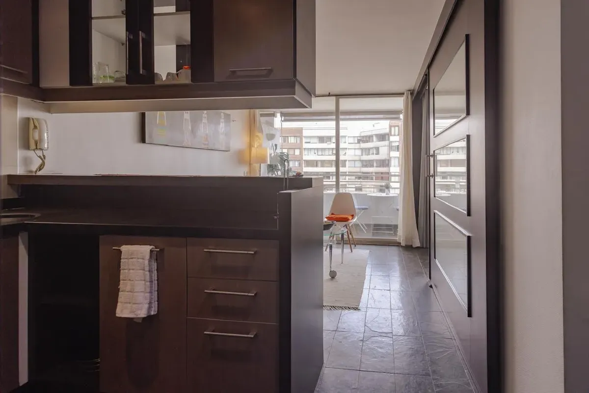 Imagen 2 de 8 de Arriendo Departamento 1hab 1ba Las Condes