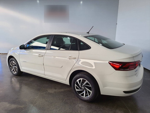 Imagem 3 de 7 de Volkswagen Virtus 1.6 Msi Total Flex Manual