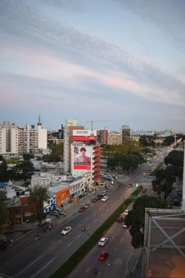 Alquiler De Monoambiente En Tres Cruces · Foto 5