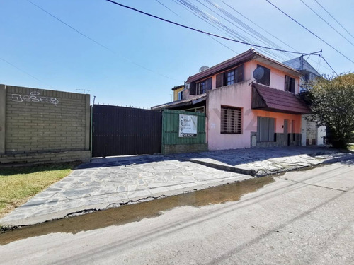 Imagen 3 de 22 de Casa En Venta De 3 Dormitorios Con Parque En Villa Elisa, La Plata