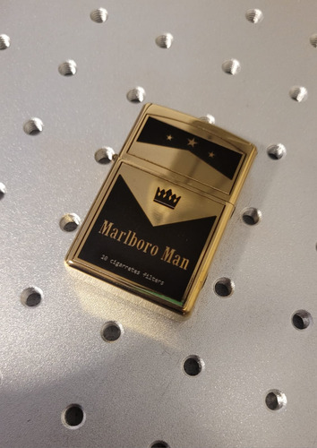 Encendedor Clásico Genérico + Grabado Láser Personalizado Dorado