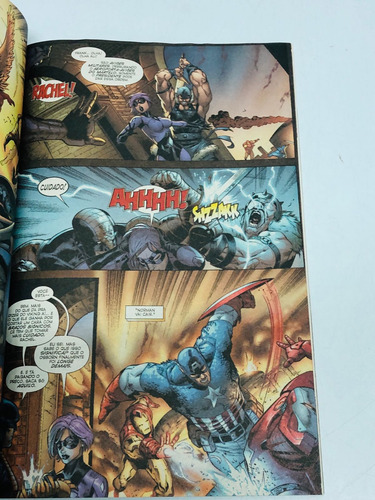 2 Hqs O Cerco Os Novos Vingadores 88 E 89 Marvel Panini (Usado)