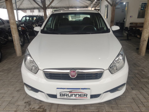 Imagem 2 de 11 de Fiat Grand Siena Attractive 1.4 - 2014