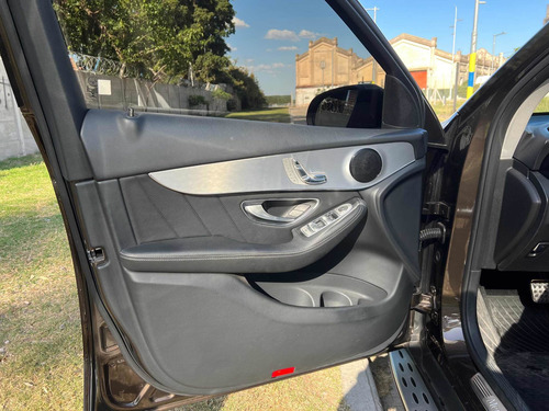 Imagen 9 de 10 de Mercedes-benz Clase Glc 2017 2.0 Glc250 300 4matic Atomático