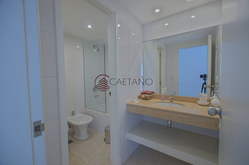 Imagen 13 de 26 de Apartamento Con 3 Dormitorios Más Dependencia En Alquiler Temporada - Punta Del Este Brava