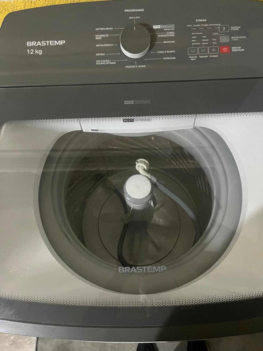 Máquina De Lavar Roupas Usada Em Perfeito Funcionamento.