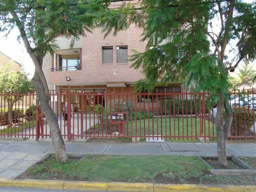 Departamento Barrio Italia 2d/2b Estacionamiento Y Bodega