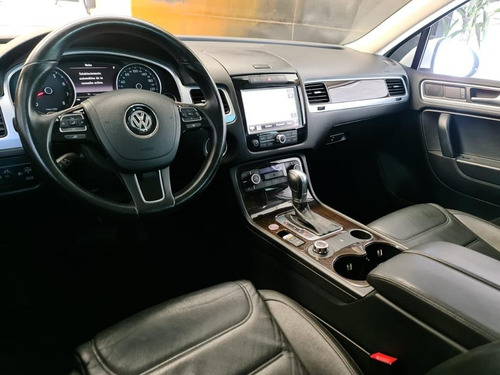 Volkswagen Touareg Tiptronic 3.0l Tfsi V6 2014