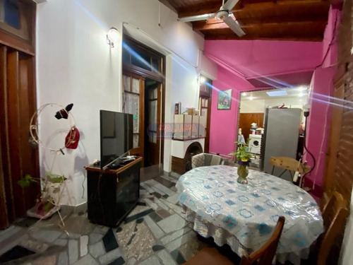 Casa En Venta En Mataderos