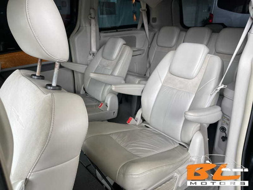 Chrysler Town & Country 3.8 Limited