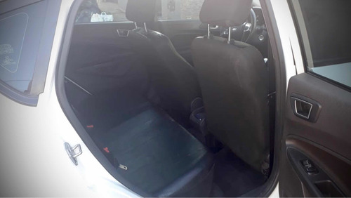 Ford Fiesta Kinetic Design 1.6 Se Plus 120cv 2016