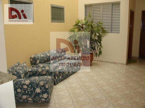 Kitnet Com 1 Dormitório Para Alugar, 30 M² Por R$ 650,00/mês - Centro - Taubaté/sp - Kn0002