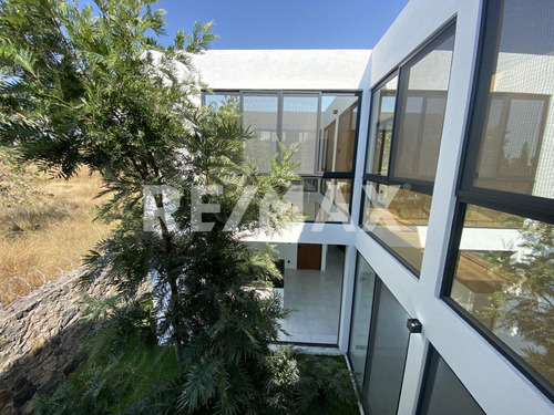 Casa En Venta En Morelos, Fraccionamiento Real De Oaxtepec
