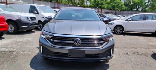 Volkswagen Jetta COMFORTLINE L4 1.4T TSI TIP
