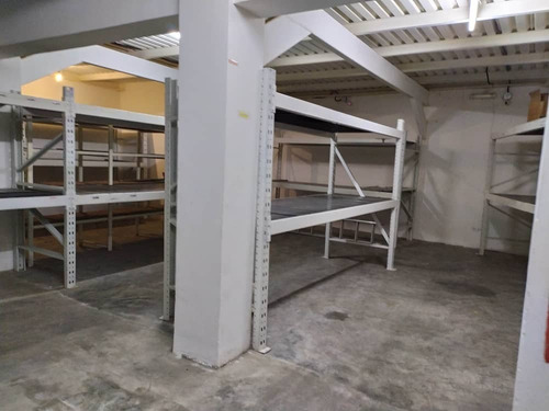 Imagen 10 de 21 de Oportunidad !!! Excelente Propiedad Comercial Y/o Industrial