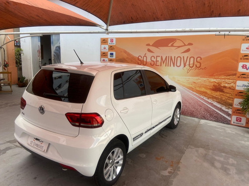 Volkswagen Fox 1.6 MSI Connect (Flex)