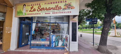 Imagen 7 de 8 de Alquiler Local Comercial Ubicado En La Falda
