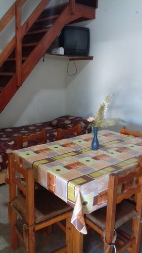 Imagen 4 de 14 de Casas De Tres Ambientes (comedor, 2 Dormitorios) Y Baño