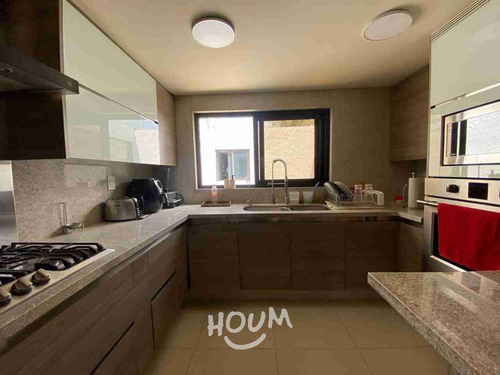 Casa En Real De Las Lomas, Miguel Hidalgo Con 3 Recámaras, 410 M², Id: 138136