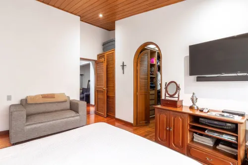 Apartamento En Venta En Chicó Norte. Cod V11014