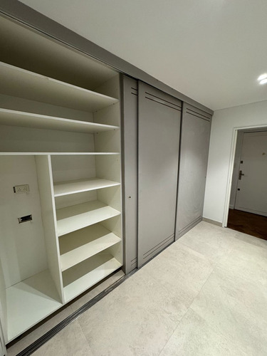 Departamento En Venta En Recoleta, Capital Federal, Buenos Aires