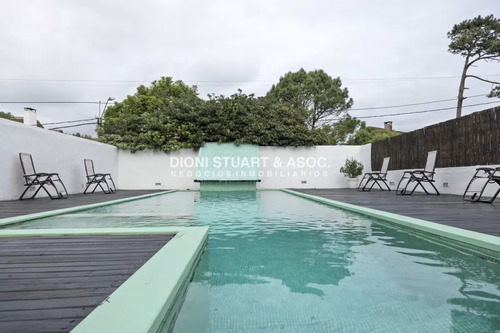 Casa En Alquiler Anual En La Mansa - 5 Dormitorios - Con Piscina