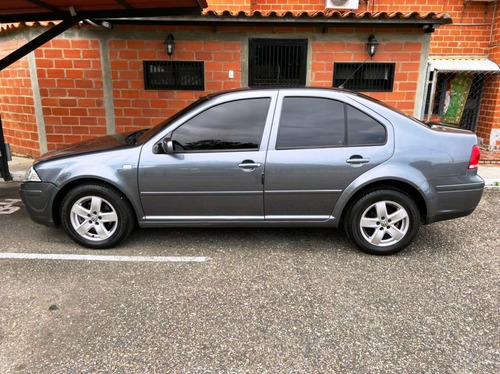 Imagen 3 de 10 de Volkswagen Bora 2.0 2008 Automático