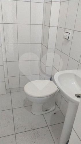108 Metros Quadrados. Loja Com Mezanino. Sala De Estoque. Copa. Pequena Lavanderia. - 57-im456231
