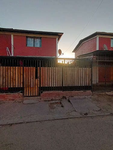 Casa En Venta En Puente Alto, Cerro Plomo. Nocedal