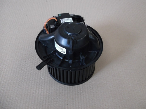 Imagem 9 de 10 de Motor Ventilador Interno Jetta Com Resistência Eletronica
