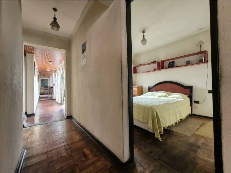 Imagen 4 de 14 de Vende Casa 6d/4b/2est Pasos Av Macul C/ Rodrigo De Araya