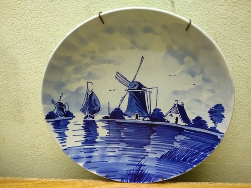 Plato Delft Made In Holland Con Atril Para Colgarlo Antiguo