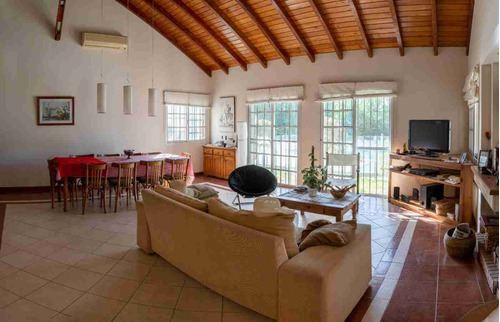 Imagen 15 de 28 de Casa Quinta En Venta Cumehue