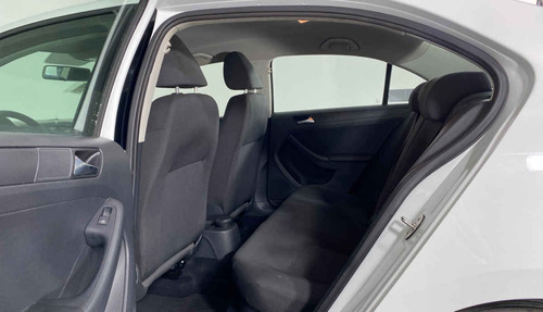 Imagen 10 de 15 de 121313 - Volkswagen Jetta 2015 Con Garantía