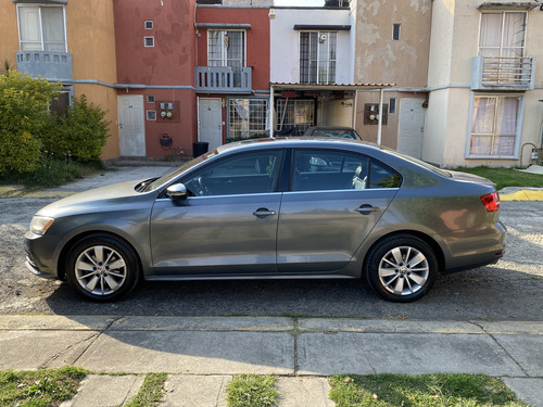 Volkswagen Jetta 2.0 Tdi L4 T Diesel Nave B A C At