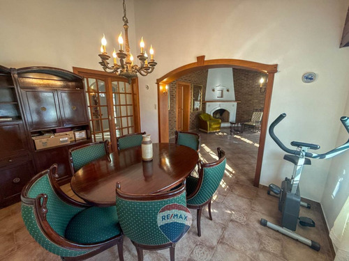 Casa En Venta 5 Ambientes - San Antonio De Areco