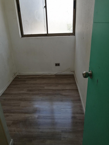 Departamento En Sector Residencial De Independencia