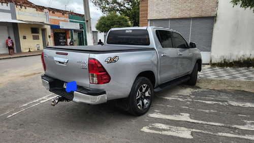 Toyota Hilux 2.8 Tdi Srx Cab. Dupla 4x4 Aut. 4p
