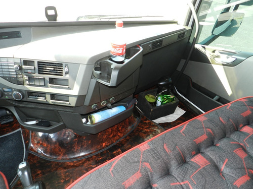 Conjunto Fh 540 6x4 2016 9 Eixos Tanque Isotérmico Leiteiro