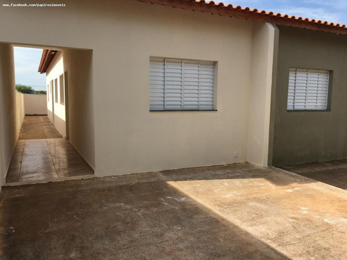 Casa Para Venda Em Tatuí, Residencial Astória, 2 Dormitórios, 1 Banheiro, 1 Vaga - 814_1-1897314