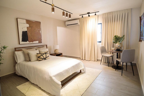 Alquiler Apartamento Estudio Sin Amueblar Con Parqueo, Ubicado En Gazcue, Santo Domingo