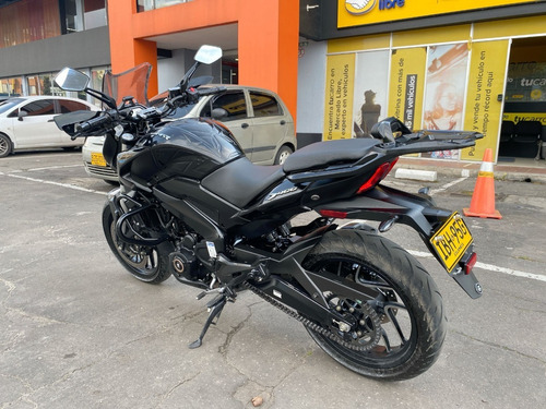 Imagen 6 de 18 de Bajaj Dominar D400 2023