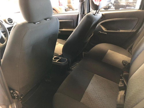 Imagem 8 de 9 de Ford Fiesta Fiesta 1.6 16v Flex Aut. 5p Flex Manual