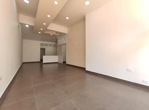 Local En Arriendo En La Riviera. Cod A17983
