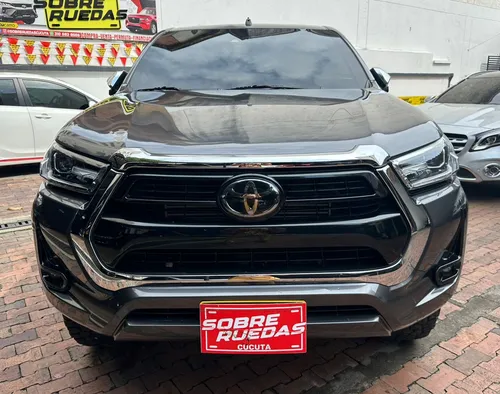 Toyota Hilux Srx 2.8 4x4 Diesel Mod 2023 Con Blindaje 2plus