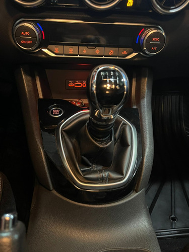 Nissan Sentra 2.0 Advance