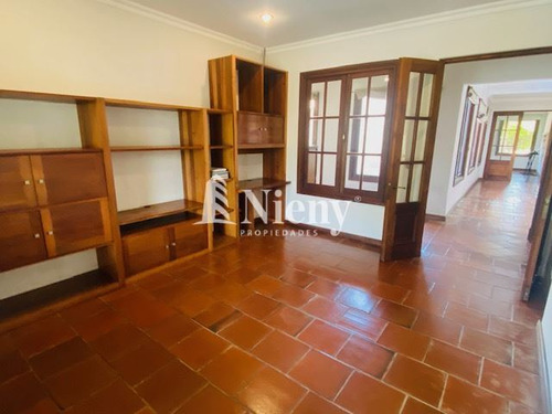 Casa En Venta De 6 Dorm. En Requínoa