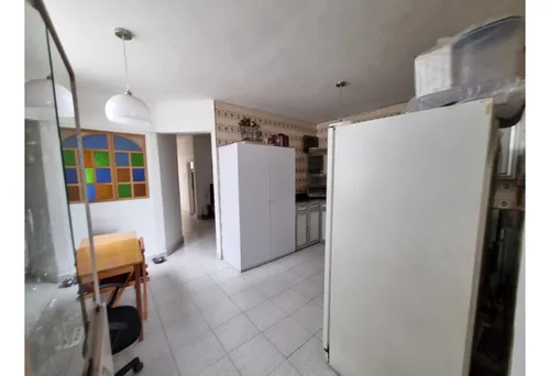 Apartamento En Venta 2do Piso En La Floresta 140 Mt²