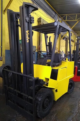 Imagem 3 de 8 de Empilhadeira Yale R25